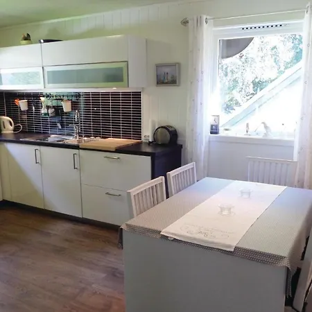 Holiday home 3 Bedroom Lovely In Fjaera
