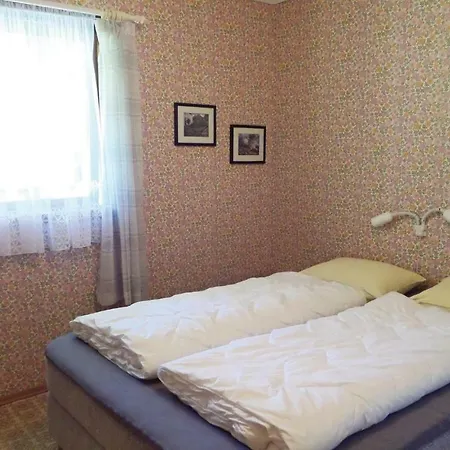 3 Bedroom Lovely In Fjaera