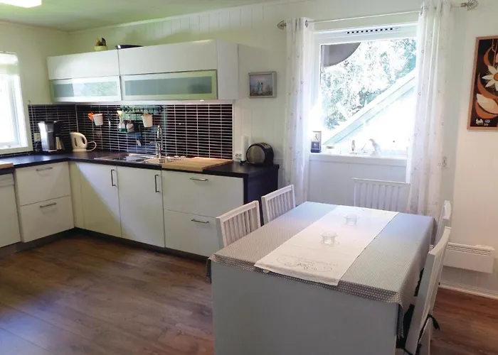 別荘 3 Bedroom Lovely In Fjæra